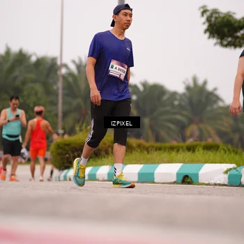 Runner Photo 7537343