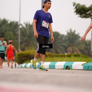 Runner Photo 7537344