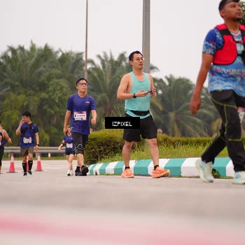 Runner Photo 7537345