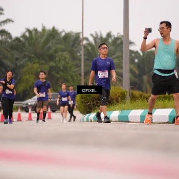 Runner Photo 7537354