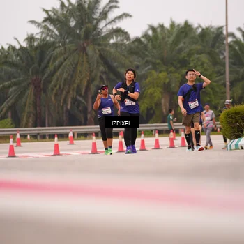 Runner Photo 7537356