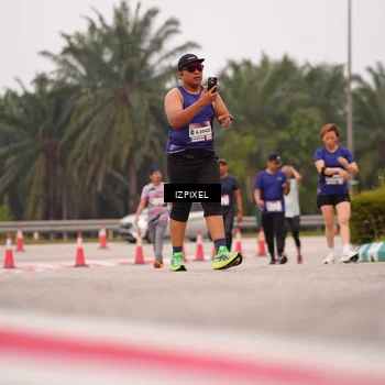 Runner Photo 7537363