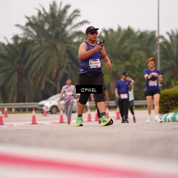 Runner Photo 7537367
