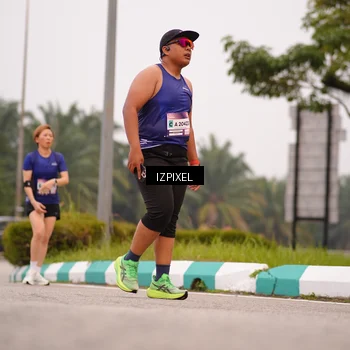 Runner Photo 7537370
