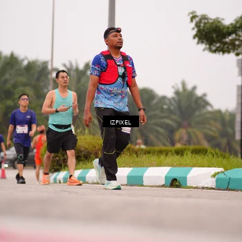 Runner Photo 7537381