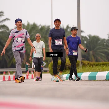 Runner Photo 7537382