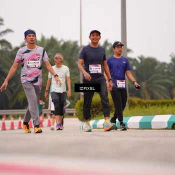 Runner Photo 7537385