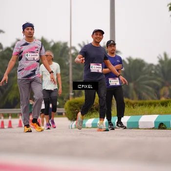 Runner Photo 7537386