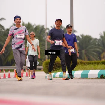 Runner Photo 7537394