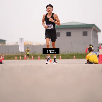 Runner Photo 7537421