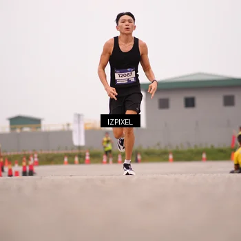 Runner Photo 7537423