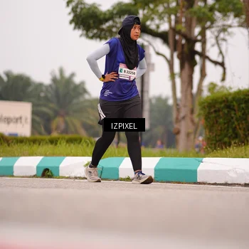 Runner Photo 7537440