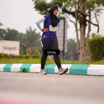 Runner Photo 7537441