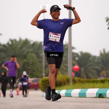 Runner Photo 7537464