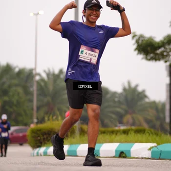Runner Photo 7537467