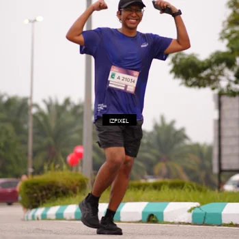 Runner Photo 7537469