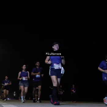 Runner Photo 7537475