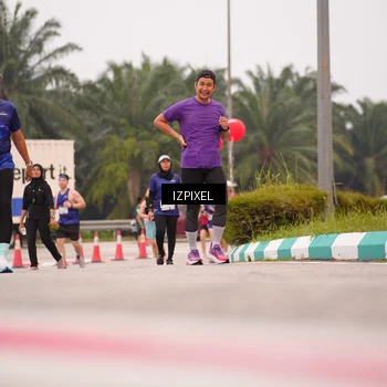 Runner Photo 7537478