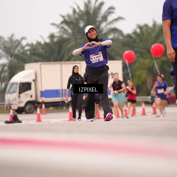 Runner Photo 7537485