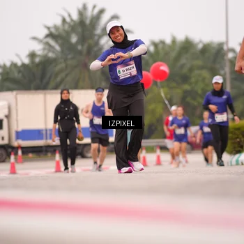 Runner Photo 7537492