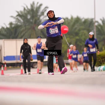 Runner Photo 7537493