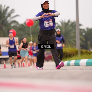 Runner Photo 7537500