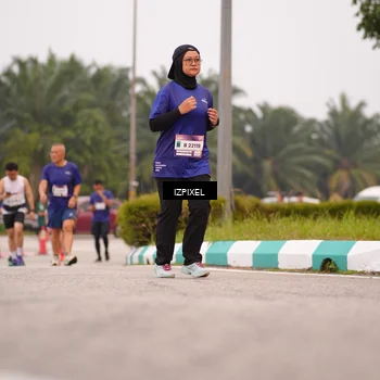 Runner Photo 7537537