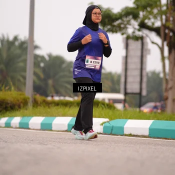 Runner Photo 7537544