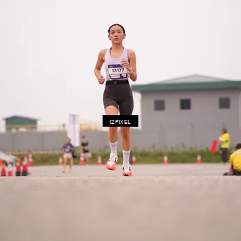 Runner Photo 7537561