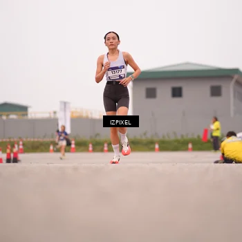 Runner Photo 7537563