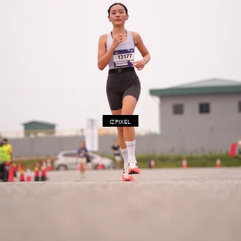 Runner Photo 7537564