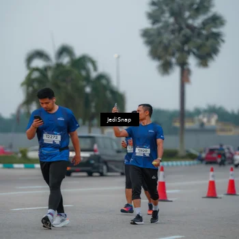 Runner Photo 7537586
