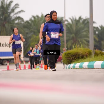 Runner Photo 7537588