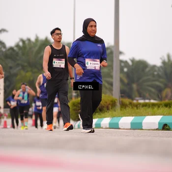 Runner Photo 7537596