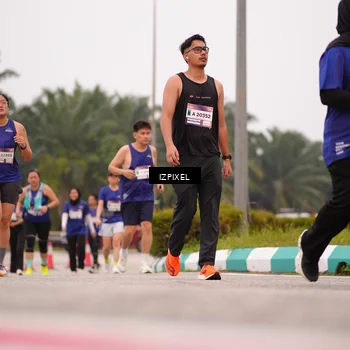Runner Photo 7537606