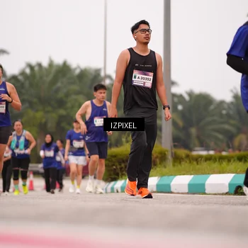 Runner Photo 7537607