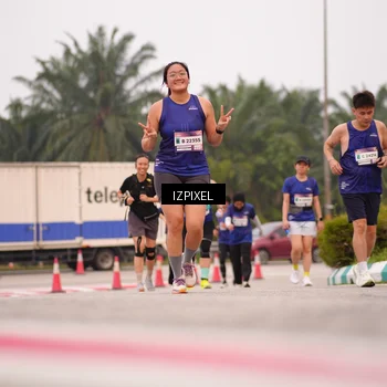 Runner Photo 7537609