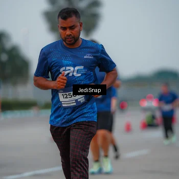 Runner Photo 7537611