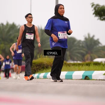 Runner Photo 7537614