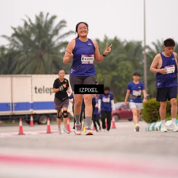 Runner Photo 7537615