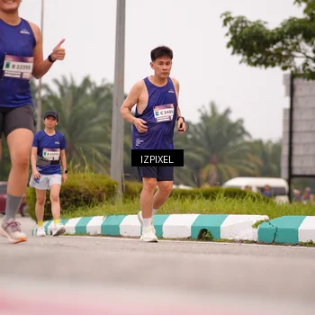 Runner Photo 7537617