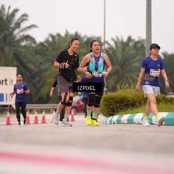 Runner Photo 7537628