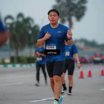 Runner Photo 7537632