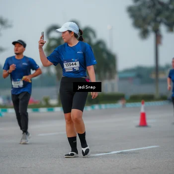 Runner Photo 7537633