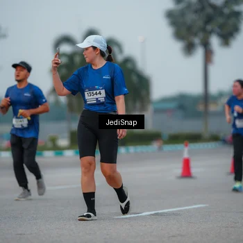 Runner Photo 7537641
