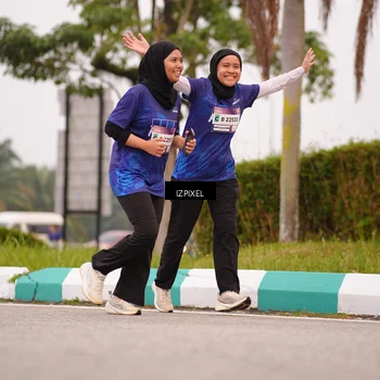 Runner Photo 7537650