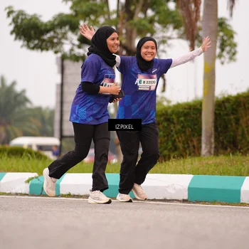 Runner Photo 7537656