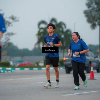 Runner Photo 7537661
