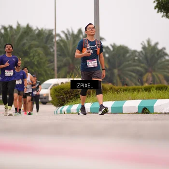 Runner Photo 7537677