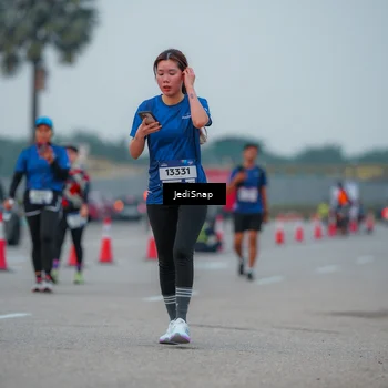 Runner Photo 7537692